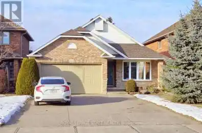 60 Redfern Avenue Hamilton (Mountview) Ontario L9C7S4