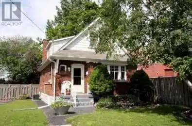 52 St Quentin Avenue Toronto (Cliffcrest) Ontario M1M2M8