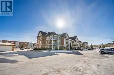 132 Aspen Springs Drive Unit# 102 Clarington (Bowmanville) Ontario L1C