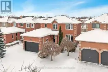 61 Taylor Drive, Barrie (Bayshore), Ontario L4N8K5, 6 Bedrooms Bedrooms, ,4 BathroomsBathrooms,All Houses,For Sale,Taylor,S11946848