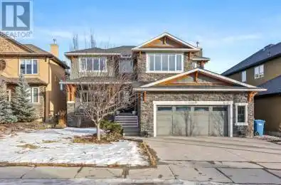 30 Discovery Ridge Way Calgary Alberta T3H5H7