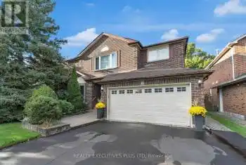 8 Lombardy Crescent, Brampton (Queen Street Corridor), Ontario L6S4L8, 7 Bedrooms Bedrooms, ,5 BathroomsBathrooms,All Houses,For Sale,Lombardy,W11947343