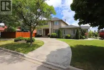 4415 Trailmaster Drive, Mississauga (East Credit), Ontario L5V1E6, 6 Bedrooms Bedrooms, ,4 BathroomsBathrooms,All Houses,For Sale,Trailmaster,W11947893