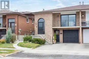 44 Flagstick Court, Toronto (York University Heights), Ontario M3J3B8, 4 Bedrooms Bedrooms, ,2 BathroomsBathrooms,All Houses,For Sale,Flagstick,W11948113