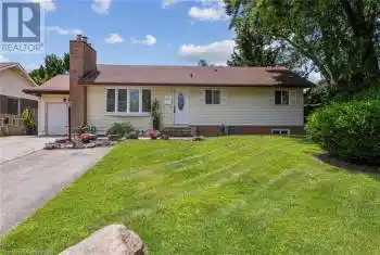 148 BOXLEY Road, Burlington, Ontario L7L4S1, 3 Bedrooms Bedrooms, ,2 BathroomsBathrooms,All Houses,For Sale,BOXLEY,40692339