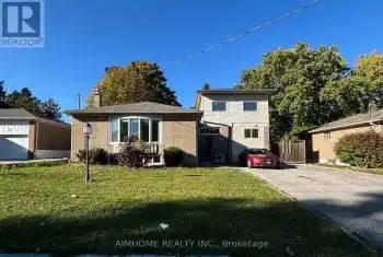 57 Gladman Avenue, Newmarket (Central Newmarket), Ontario L3Y1W4, 5 Bedrooms Bedrooms, ,4 BathroomsBathrooms,All Houses,For Sale,Gladman,N11948374