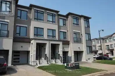 136 Tennant Circle Vaughan (Vellore Village) Ontario L4H5L4