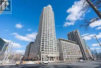 628 Fleet Street Unit# 1610, Toronto (Niagara), Ontario M5V1A8, 1 Bedroom Bedrooms, ,1 BathroomBathrooms,Condo,For Sale,Fleet,C11950153