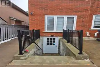 7069 Rosehurst Drive, Mississauga (Lisgar), Ontario L5N6Y8, 1 Bedroom Bedrooms, ,1 BathroomBathrooms,All Houses,For Rent,Rosehurst,W11951525