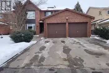 46 Crooked Stick Road, Vaughan (Glen Shields), Ontario L4K1P5, 2 Bedrooms Bedrooms, ,1 BathroomBathrooms,All Houses,For Rent,Crooked Stick,N11951668