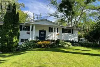 144 Regent Street, Niagara-on-the-Lake (101 - Town), Ontario L0S1J0, 3 Bedrooms Bedrooms, ,4 BathroomsBathrooms,All Houses,For Sale,Regent,X11951841