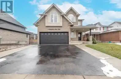 4 CLAIRFIELDS Drive Guelph (Clairfields) Ontario N1G5H5