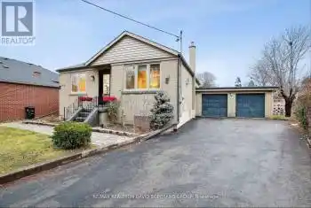 19 Vinci Crescent, Toronto (Clanton Park), Ontario M3H2Y6, 5 Bedrooms Bedrooms, ,2 BathroomsBathrooms,All Houses,For Sale,Vinci,C11953470