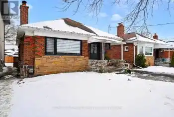 49 Delemere Avenue, Toronto (Rockcliffe-Smythe), Ontario M6N1Z8, 3 Bedrooms Bedrooms, ,2 BathroomsBathrooms,All Houses,For Sale,Delemere,W11953013