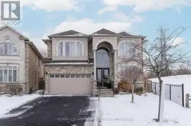 240 CLOVERLEAF Drive Hamilton (Meadowlands) Ontario L9K1T2