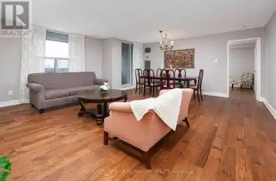 60 Inverlochy Boulevard Unit# 608 Markham (Royal Orchard) Ontario L3T4