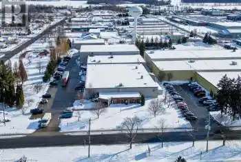 3 INDUSTRIAL Drive, Elmira, Ontario N3B2S1, ,Commercial,For Sale,INDUSTRIAL,40695891