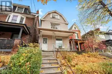 393 Ossington Avenue Toronto (Trinity-Bellwoods) Ontario M6J3A6