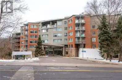 77 GOVERNORS Road Unit# 201 Dundas Ontario L9H7N8