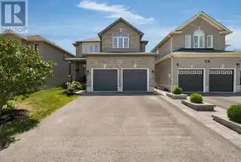 61 Sovereign's Gate, Barrie (Innis-Shore), Ontario L4N0Y9, 4 Bedrooms Bedrooms, ,4 BathroomsBathrooms,All Houses,For Sale,Sovereign's,S11958659