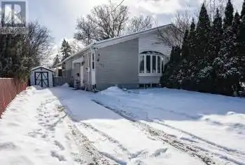 352 Taylor Mills Drive, Richmond Hill (Crosby), Ontario L4C2T9, 5 Bedrooms Bedrooms, ,3 BathroomsBathrooms,All Houses,For Sale,Taylor Mills,N11958998