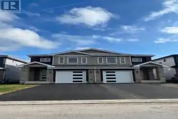 201 Superior Drive, Loyalist (Amherstview), Ontario K7N0E9, 3 Bedrooms Bedrooms, ,3 BathroomsBathrooms,All Houses,For Sale,Superior,X11959465