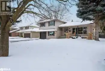 37 PEACOCK Lane, Barrie, Ontario L4N3R7, 3 Bedrooms Bedrooms, ,2 BathroomsBathrooms,All Houses,For Sale,PEACOCK,40695918