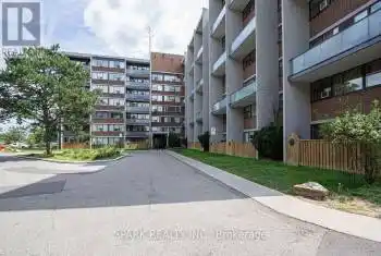 2121 Roche Court Unit# 301, Mississauga (Sheridan), Ontario L5K2C7, 3 Bedrooms Bedrooms, ,2 BathroomsBathrooms,Condo,For Sale,Roche,W11962038