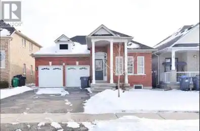 11 Midvale Road Brampton (Fletcher's Meadow) Ontario L7A2N1