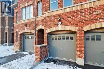 41 Padbury Trail, Brampton (Northwest Brampton), Ontario L7A4V2, 3 Bedrooms Bedrooms, ,4 BathroomsBathrooms,All Houses,For Sale,Padbury,W11963584