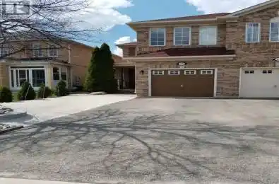 26 Garibaldi Drive Brampton (Fletcher's Meadow) Ontario L6X4Y7