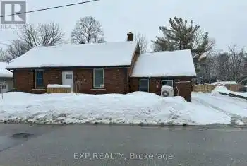 47 Grove Street, Barrie (Wellington), Ontario L4M2N9, 5 Bedrooms Bedrooms, ,4 BathroomsBathrooms,All Houses,For Sale,Grove,S11965245