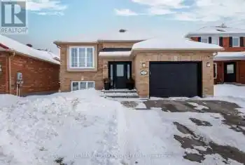 61 Leggott Avenue, Barrie (Painswick North), Ontario L4N8B7, 5 Bedrooms Bedrooms, ,2 BathroomsBathrooms,All Houses,For Sale,Leggott,S11966101