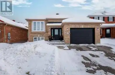 61 Leggott Avenue Barrie (Painswick North) Ontario L4N8B7