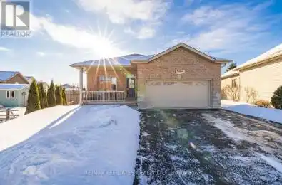 4 Senators Gate Drive Perth Ontario K7H0B5