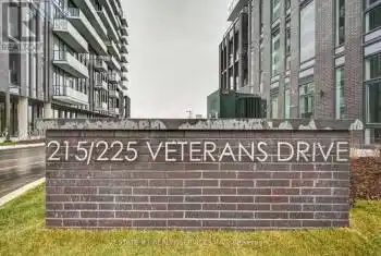 215 Veterans Drive Unit# 701, Brampton (Northwest Brampton), Ontario L7A5L6, 2 Bedrooms Bedrooms, ,2 BathroomsBathrooms,Condo,For Rent,Veterans,W11970808