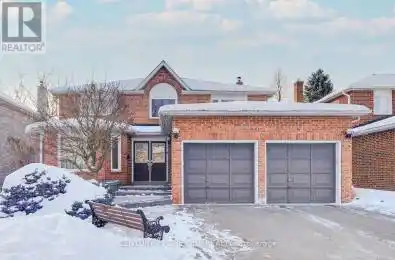 5 Stave Crescent Richmond Hill (Westbrook) Ontario L4C9K4