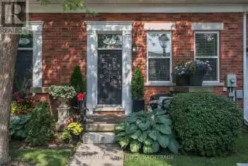 481 VICTORIA Street Unit# TH 4, Niagara-on-the-Lake (101 - Town), Ontario L0S1J0, 2 Bedrooms Bedrooms, ,3 BathroomsBathrooms,All Houses,For Sale,VICTORIA,X11970943