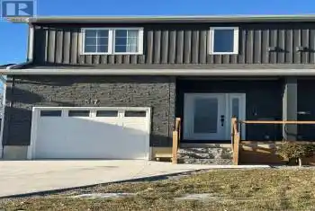 317 Bethel Road, Chatham-Kent (Wallaceburg), Ontario N8A5H1, 3 Bedrooms Bedrooms, ,2 BathroomsBathrooms,All Houses,For Sale,Bethel,X11972598