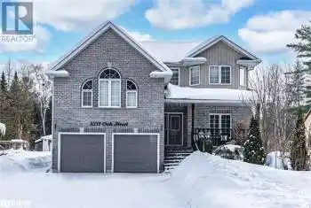 3211 OAK Street, Innisfil, Ontario L9S2K3, 6 Bedrooms Bedrooms, ,4 BathroomsBathrooms,All Houses,For Sale,OAK,40697574