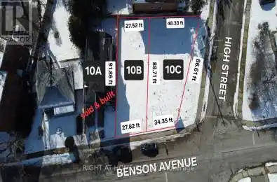 10B Benson Avenue Mississauga (Port Credit) Ontario L5H2P2