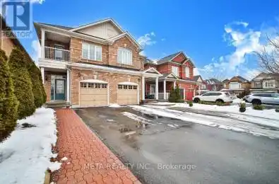 4597 Centretown Way Mississauga (Hurontario) Ontario L5R0E2