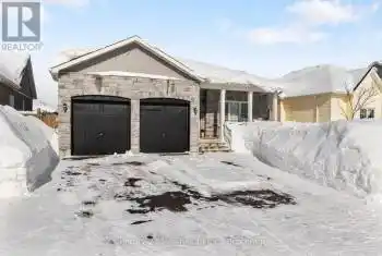 14 Drysdale Drive, Springwater (Elmvale), Ontario L0L1P0, 3 Bedrooms Bedrooms, ,2 BathroomsBathrooms,All Houses,For Sale,Drysdale,S11982373