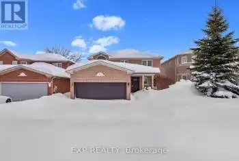 52 Stanley St, Barrie, Ontario L4M 6V6, 3 Bedrooms Bedrooms, 7 Rooms Rooms,3 BathroomsBathrooms,All Houses,Sold,Stanley,S11978735
