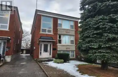 45 Clovelly Avenue Unit# 3 Toronto (Oakwood Village) Ontario M6C1Y2