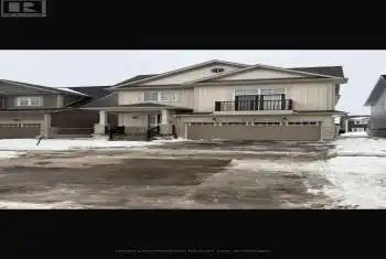 121 Oakmont Drive, Loyalist, Ontario K0H1G0, 4 Bedrooms Bedrooms, ,3 BathroomsBathrooms,All Houses,For Rent,Oakmont,X11988205