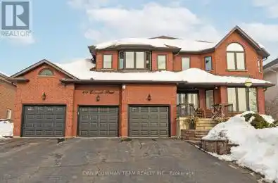 115 Elizabeth Street Oshawa (McLaughlin) Ontario L1J8L9