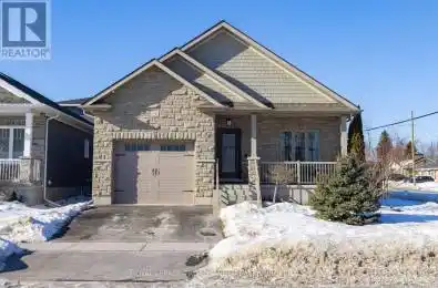 18K Manitou Crescent Loyalist (Amherstview) Ontario K7N0C8