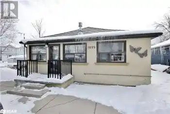 1099 POPLAR Road, Innisfil, Ontario L0L1R0, 2 Bedrooms Bedrooms, ,1 BathroomBathrooms,All Houses,For Sale,POPLAR,40703777