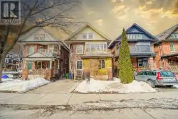 98 Dewson St, Toronto, Ontario M6H 1H3, 6 Bedrooms Bedrooms, 10 Rooms Rooms,4 BathroomsBathrooms,All Houses,Sold,Dewson,C12002433